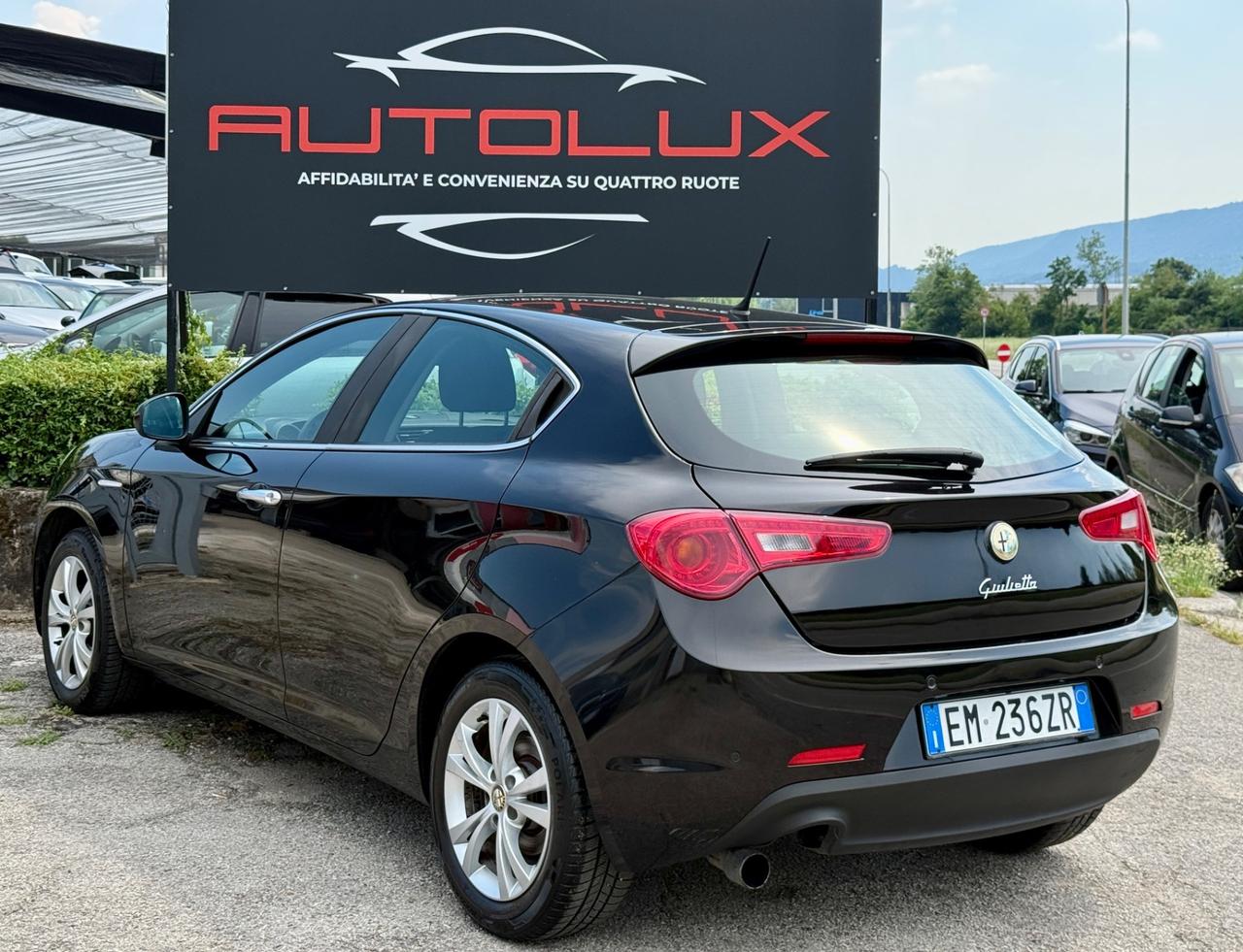 Alfa Romeo Giulietta 1.6 JTDm-2 105 CV NEOPATENTATI