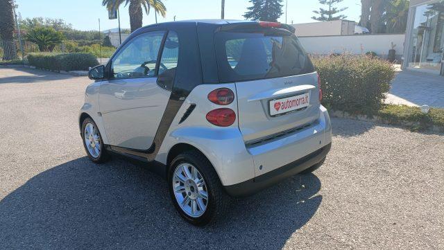 SMART ForTwo 1000 52 kW coupé pure n°30