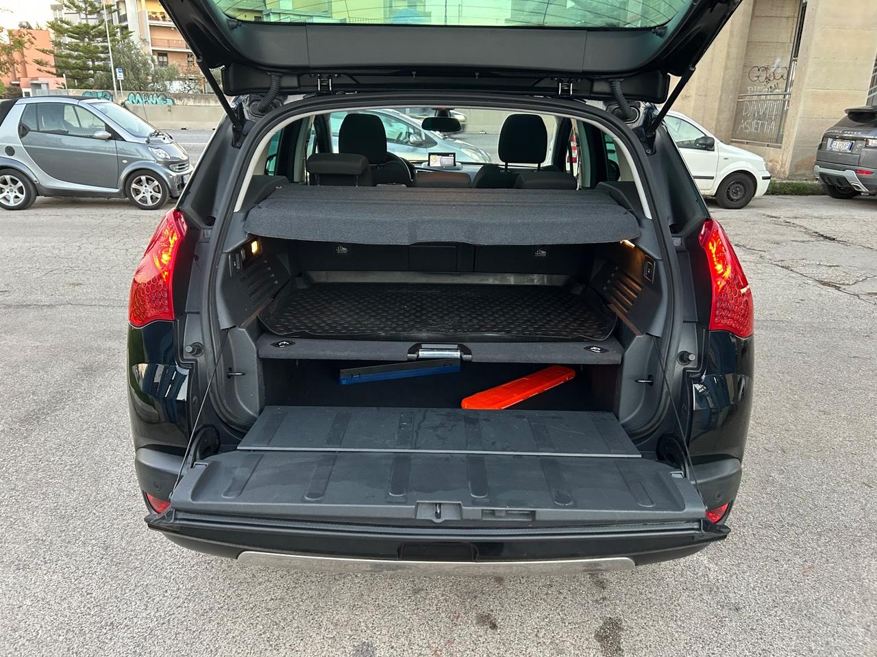 Peugeot 3008 1.6 HDi 115 cv 2011 automatica