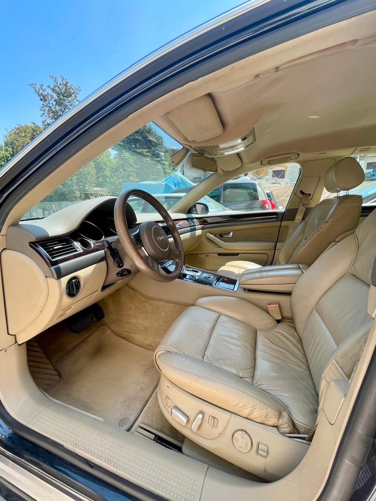 Audi A8 3.0 V6 TDI quattro tiptronic