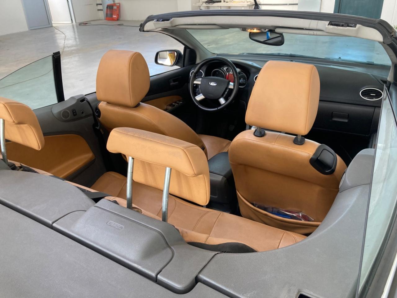 Ford Focus 2.0 TDCi (136CV) CC Tit. DPF cabrio