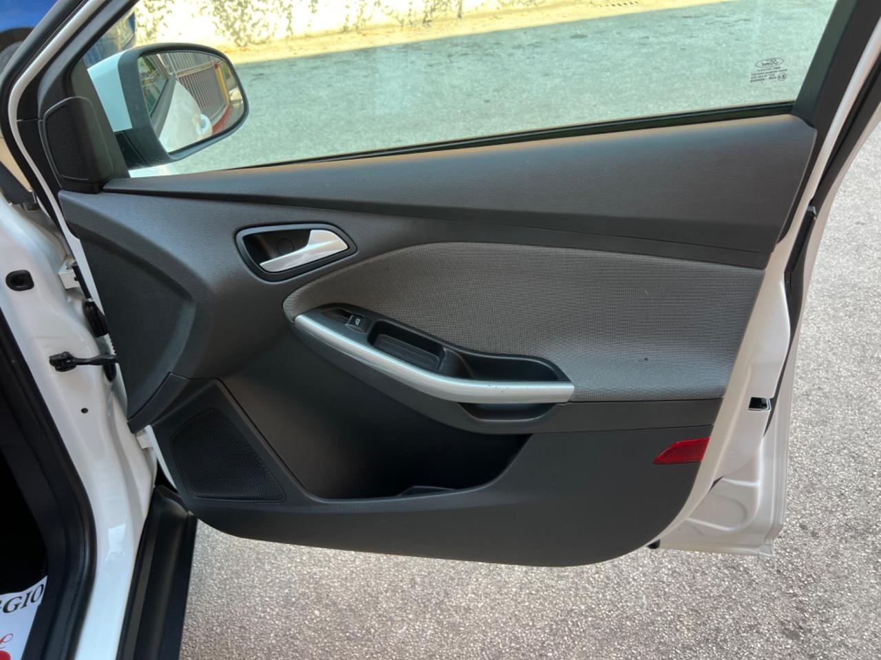 Ford Focus 1.6 TDCi 115 CV