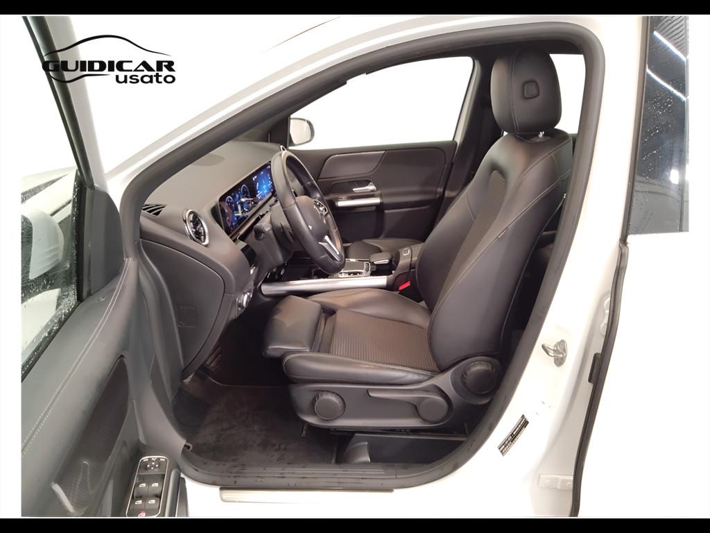 Mercedes-Benz Classe B - W247 2018 - B 180 d Sport Plus auto