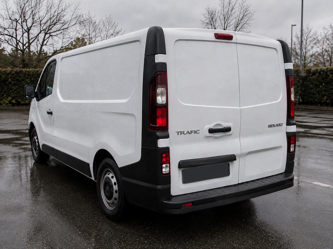 RENAULT Trafic T27 2.0 dci 110cv L1H1 Advance my23