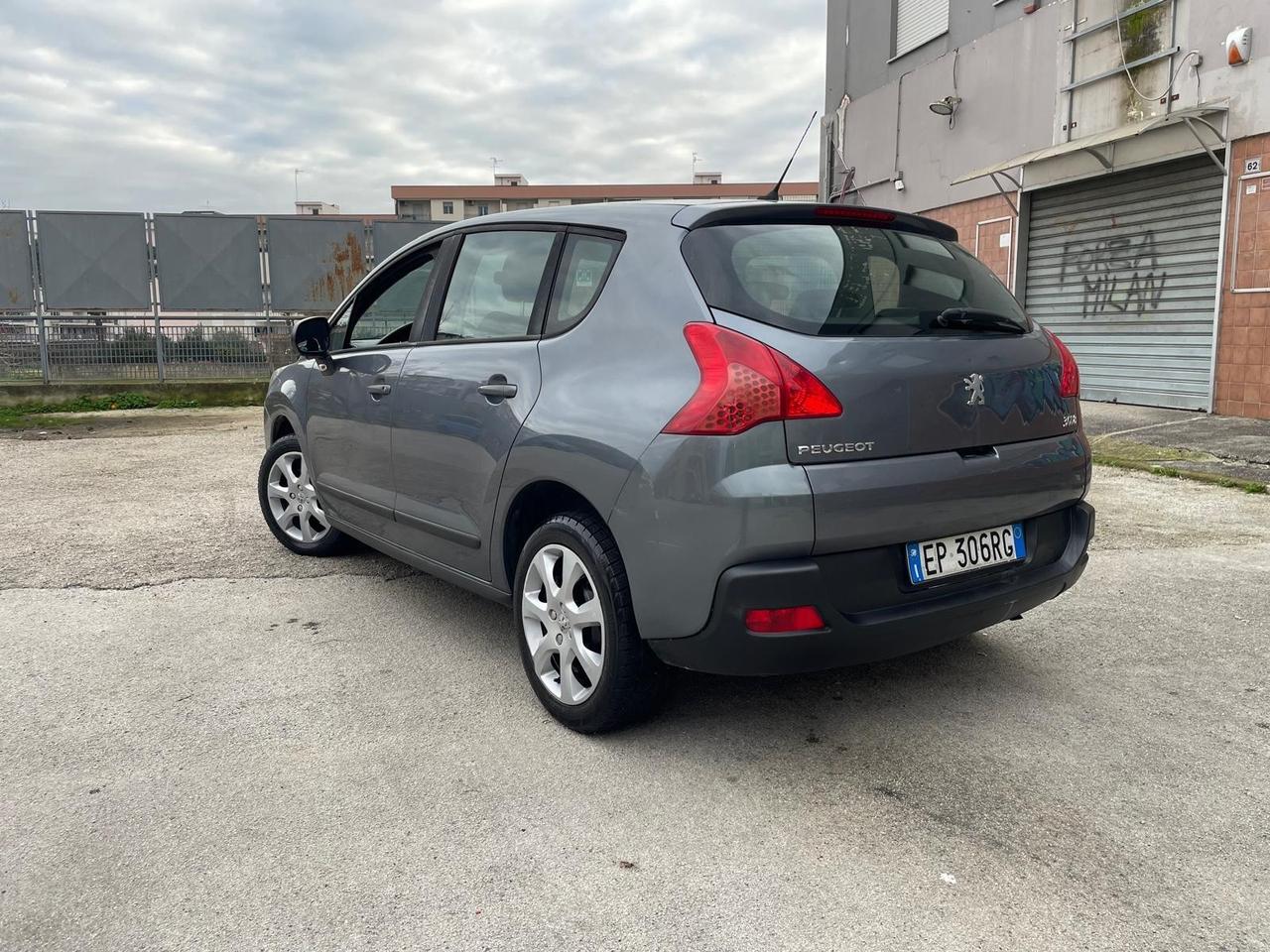Peugeot 3008 1.6 HDi 115CV Style SuperFull Perfett