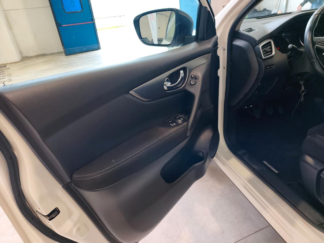 Nissan Qashqai 1.3 DIG-T 140 CV N-Connecta