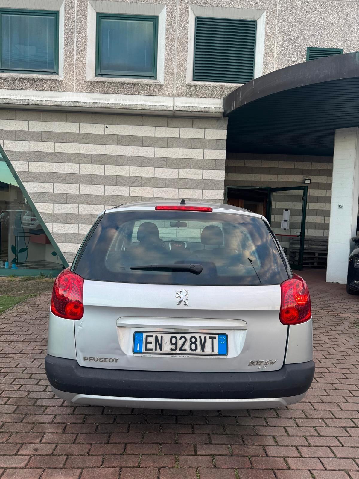 Peugeot 207 1.4 8V 75CV SW Energie ECO GPL