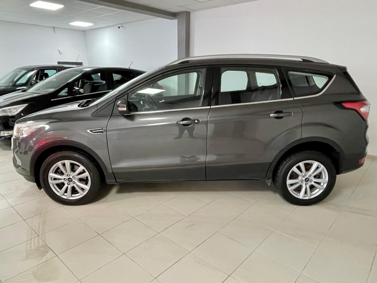 Ford Kuga 1.5 TDCI 120 CV S&S 2WD Titanium