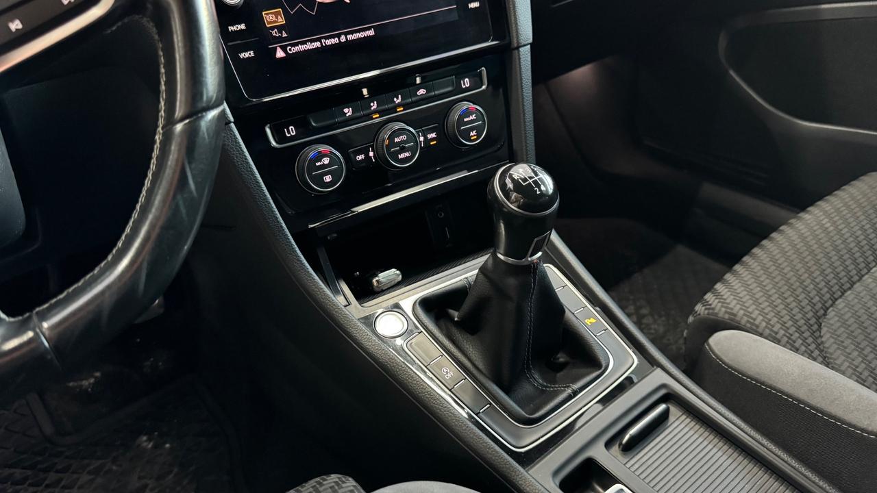 Volkswagen Golf 1.6 TDI 116 CV R-Line-2017