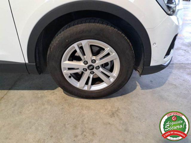 AUDI Q3 35 TDI S tronic Business