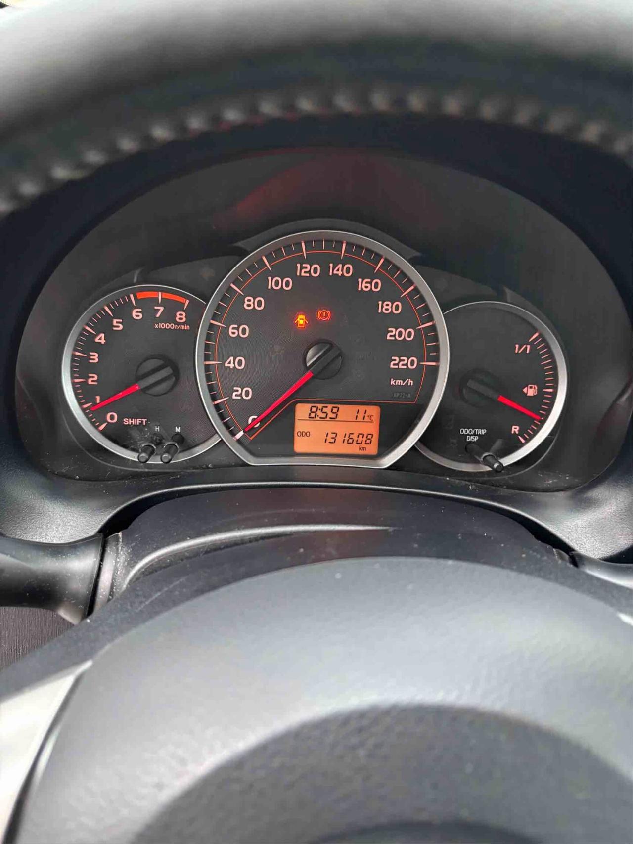 Toyota Yaris 1.0 5 porte