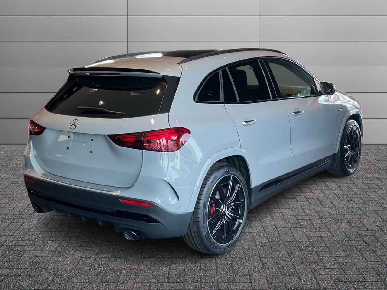 Mercedes-Benz Mercedes-AMG GLA 35 4MATIC