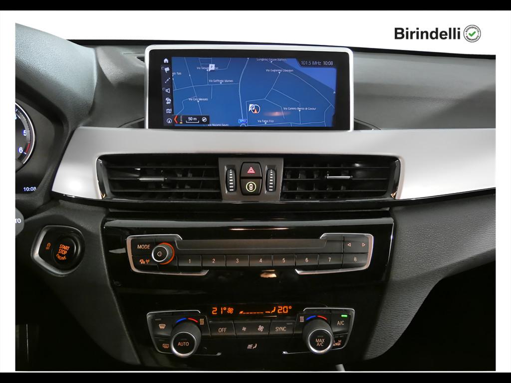 BMW X1 (F48) - X1 sDrive18d Business Advantage