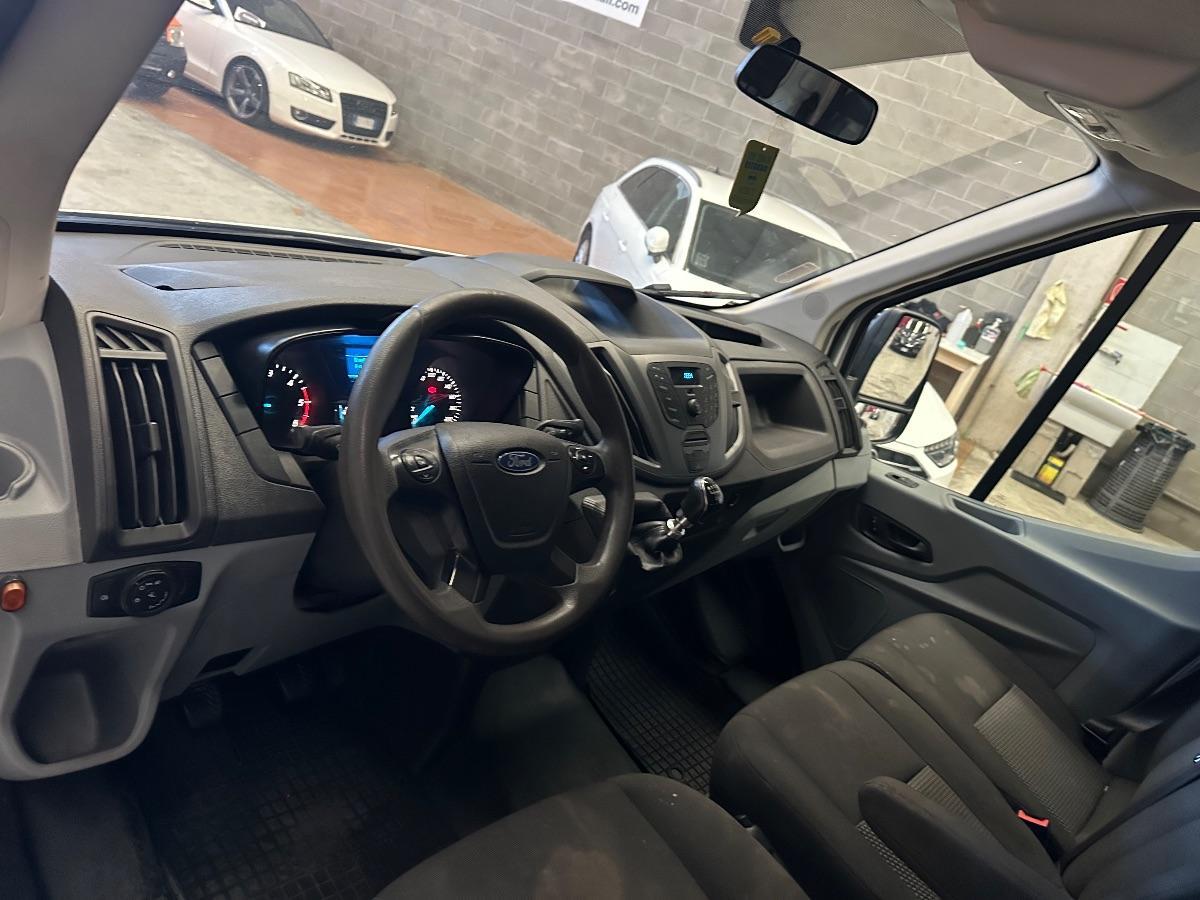 FORD TRANSIT 7P
