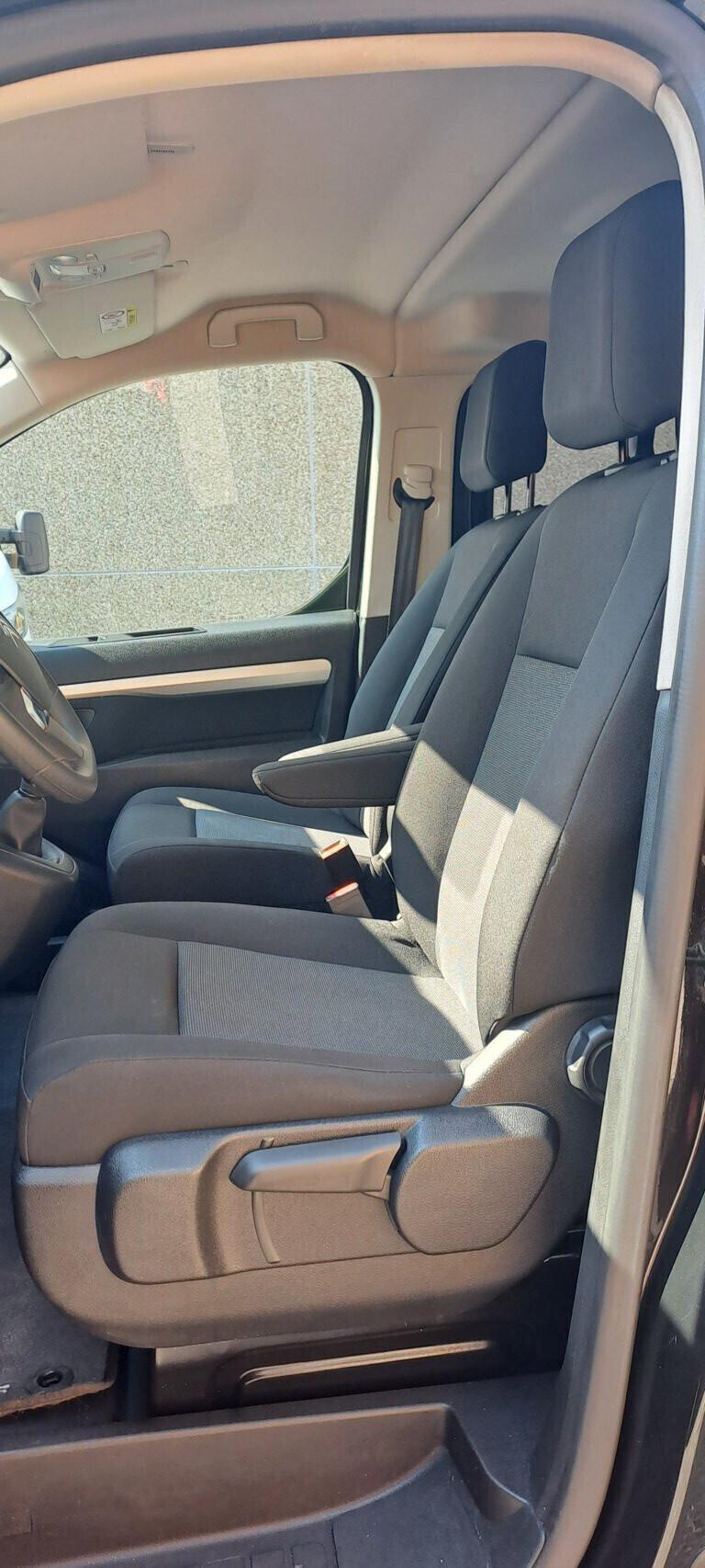 Citroen Spacetourer BlueHDi 120 S&S XS Business- KM. 32000 - 8 POSTI UNICO PROPRIETARIO!