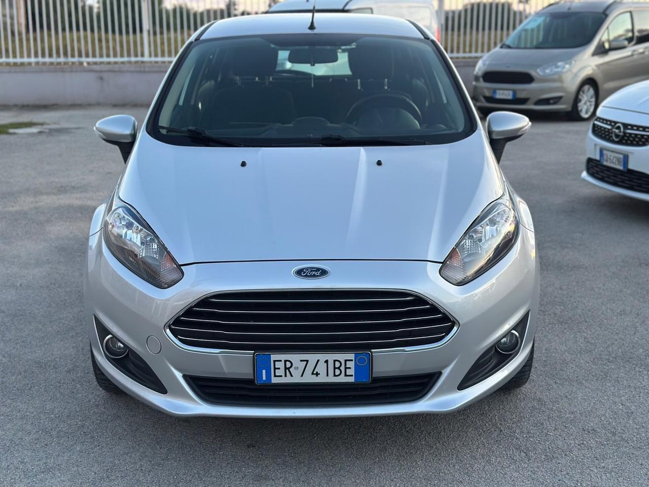 Ford Fiesta 2013 Restyling 1.4 97CV GPL Business