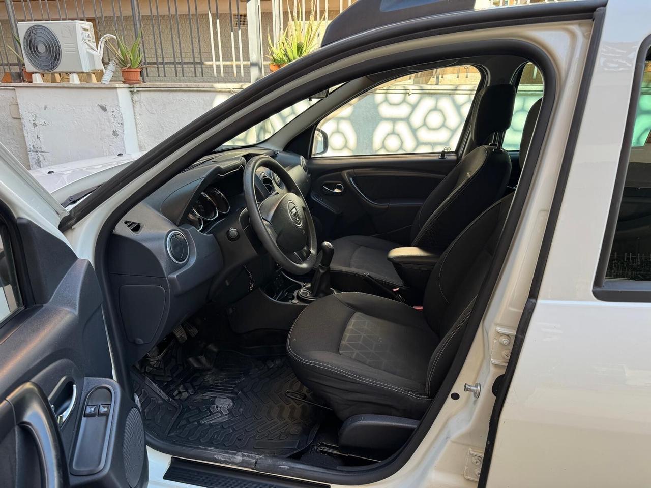 DACIA Duster 1.6 110CV 4x2 GPL Laureate