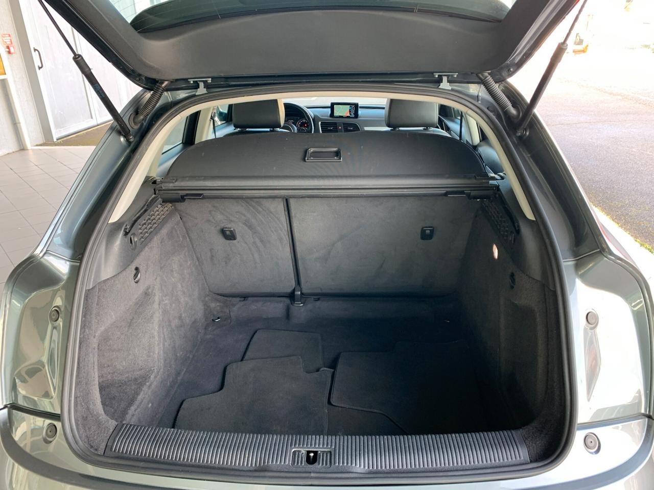 Audi Q3 2.0 TDI 120 CV S tronic Business