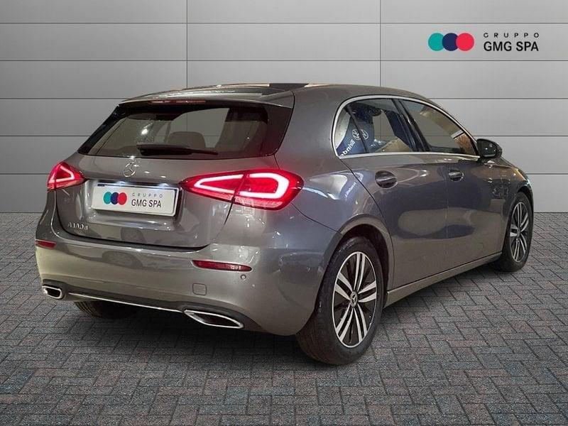 Mercedes-Benz Classe A A 180 d Sport auto
