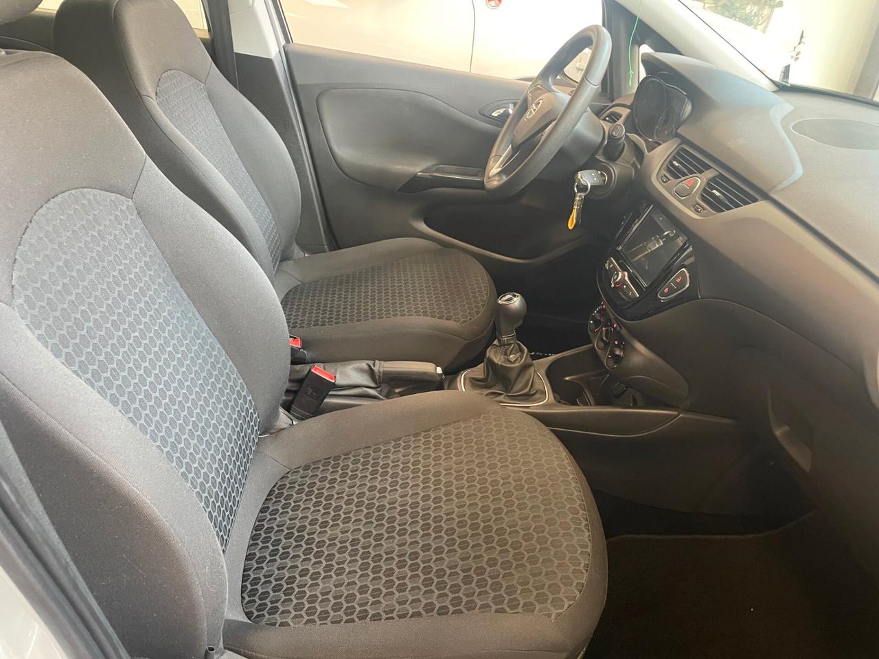 Opel Corsa 1.2 5 porte Innovation