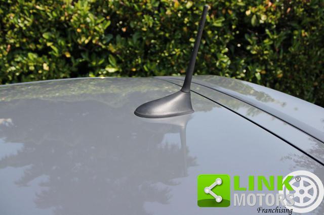FIAT 500 1.0 Hybrid Connect 69 CV NEOPATENTATI!