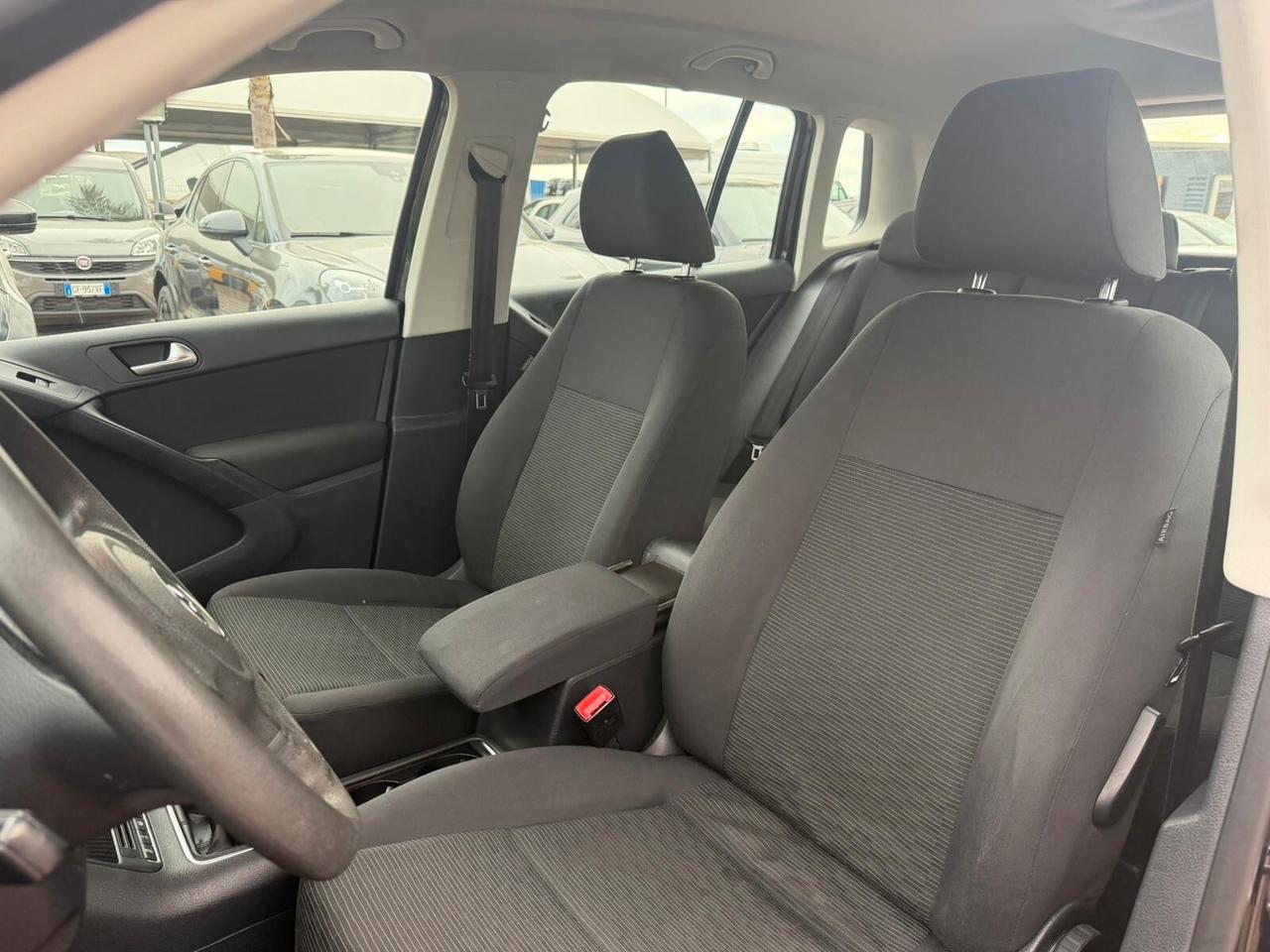 Volkswagen Tiguan 2.0 TDI 110 CV Sport & Style BlueMotion Technology