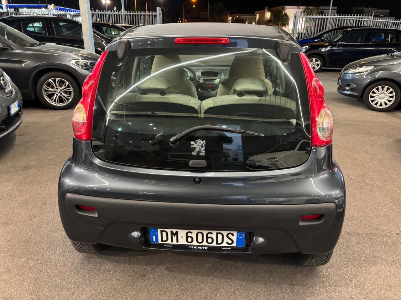 Peugeot 107 1.0 68CV 5p. AUTOMATICA