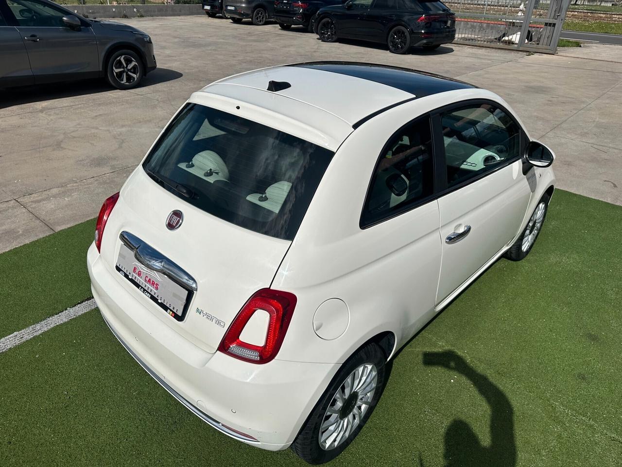 Fiat 500 1.0*HYBRID*DOLCEVITA*70CV*PANORAMA*PELLE*CARPLAY*