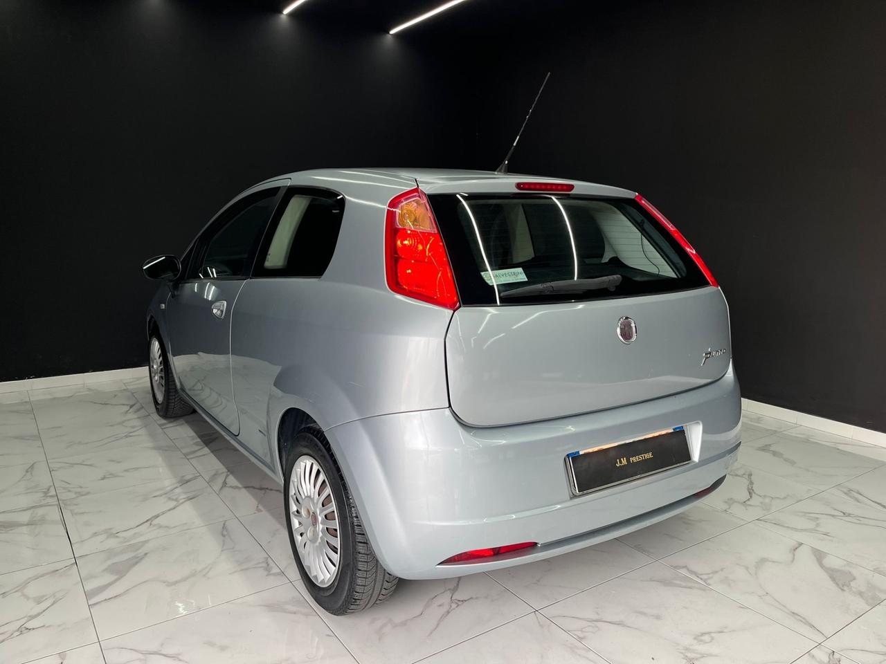Fiat Punto Grande 1.2 FUN 3 porte OK NEOPATENTATI