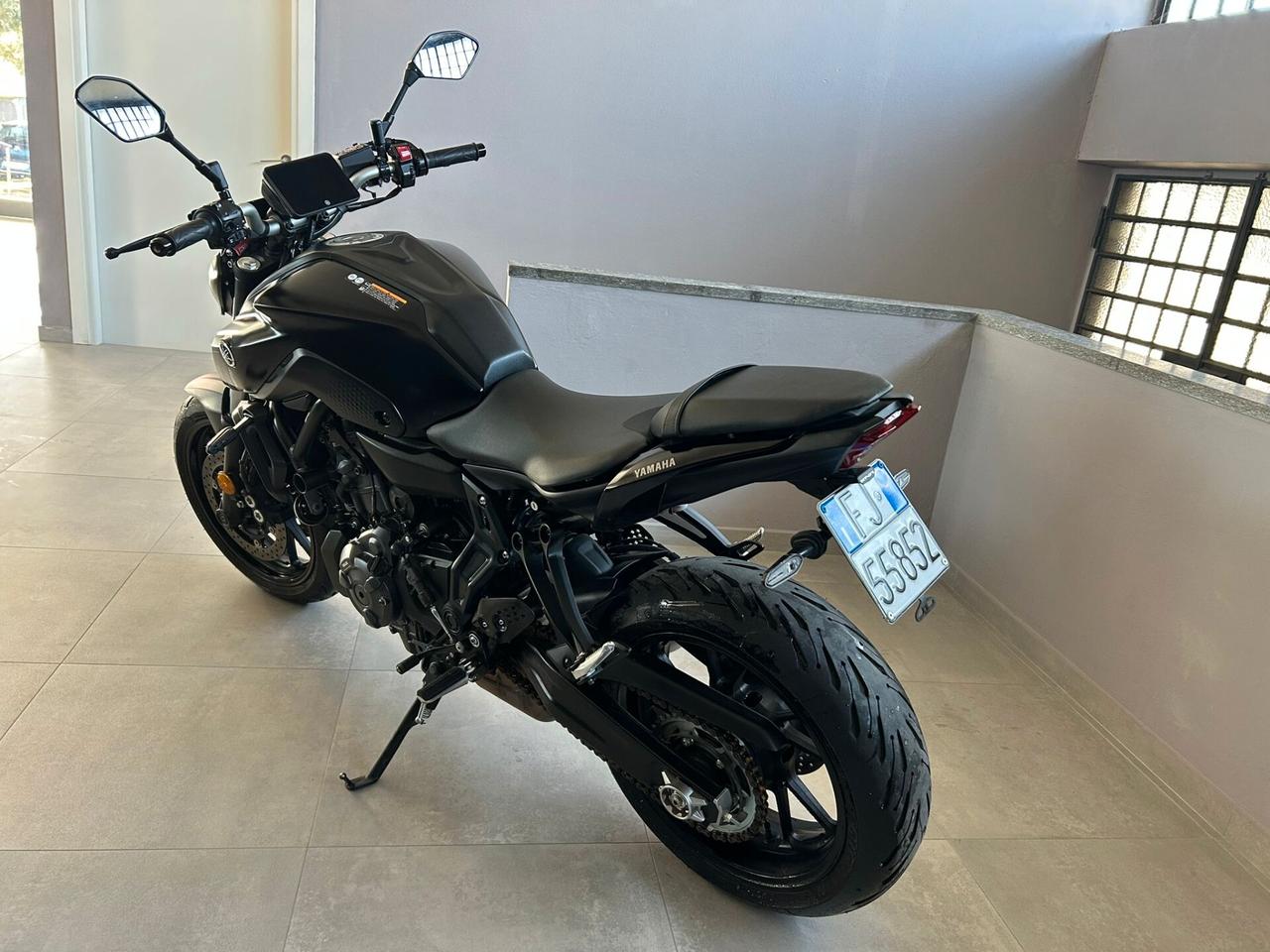 Yamaha MT-07 Tech Black