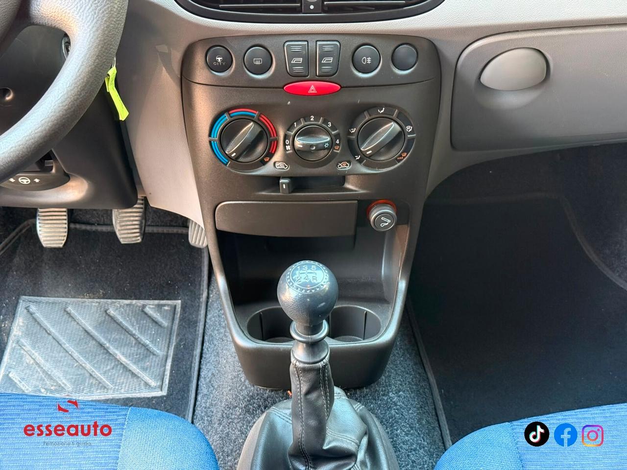 Fiat Punto 1.2i cat 5 porte ELX