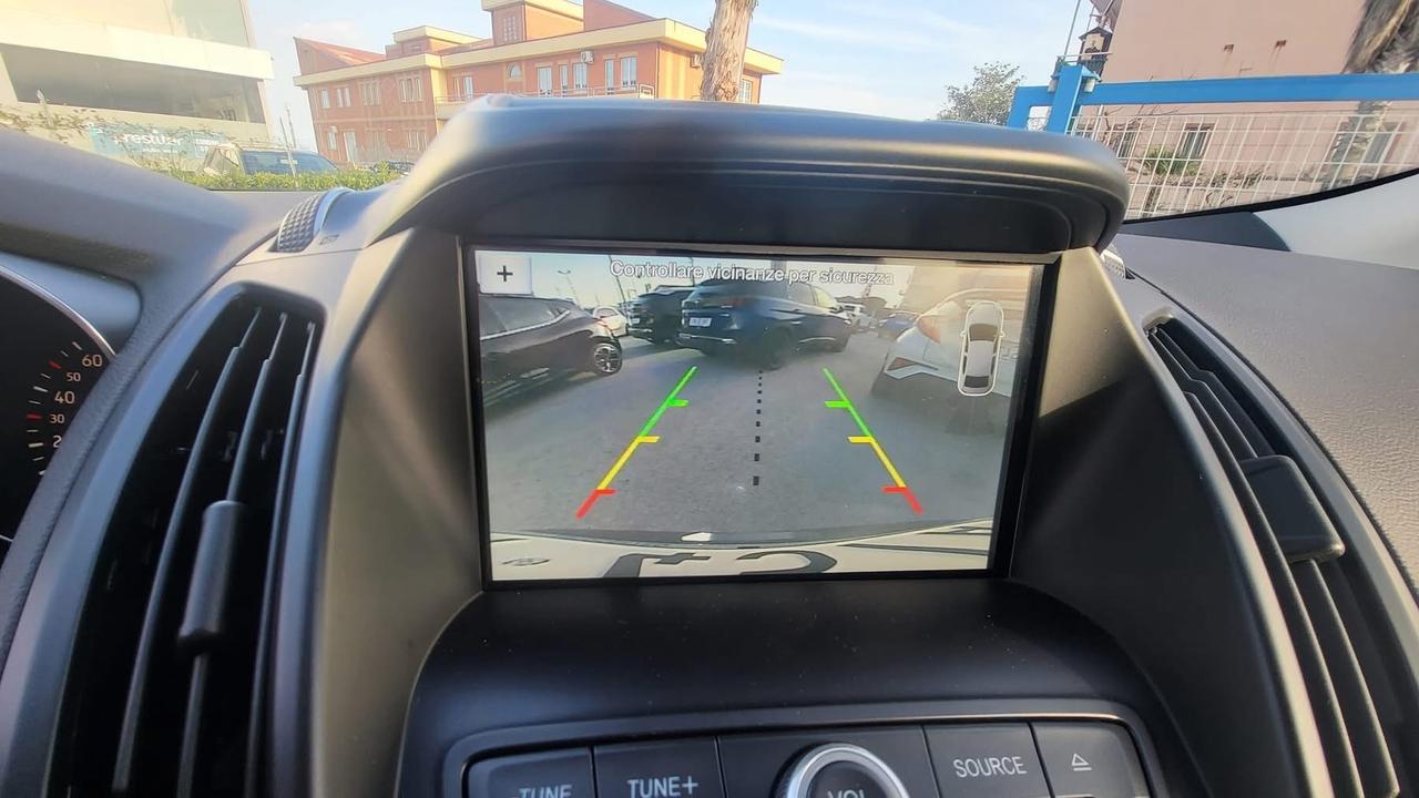 FORD KUGA 1.5 TDCI AUTOMATICA TITANIUM