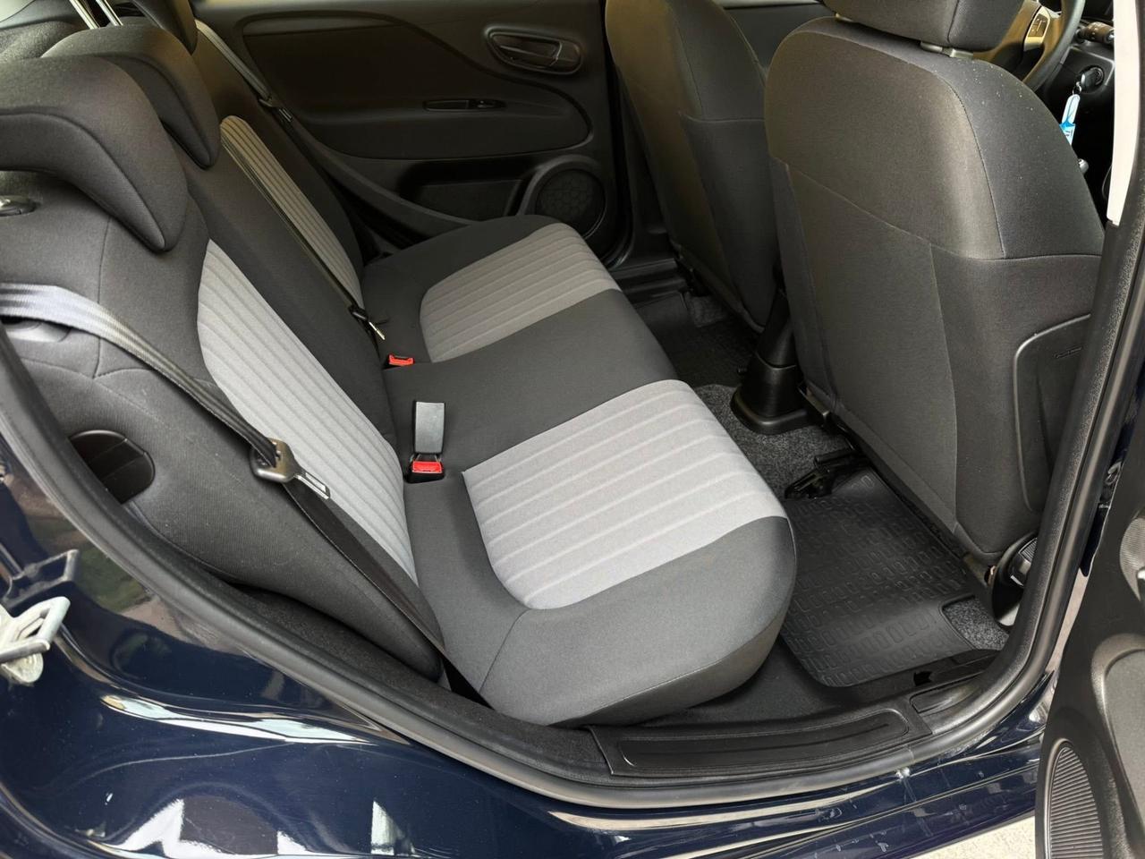 Fiat Punto 1.3 MJT II S&S 95 CV 5 porte Street