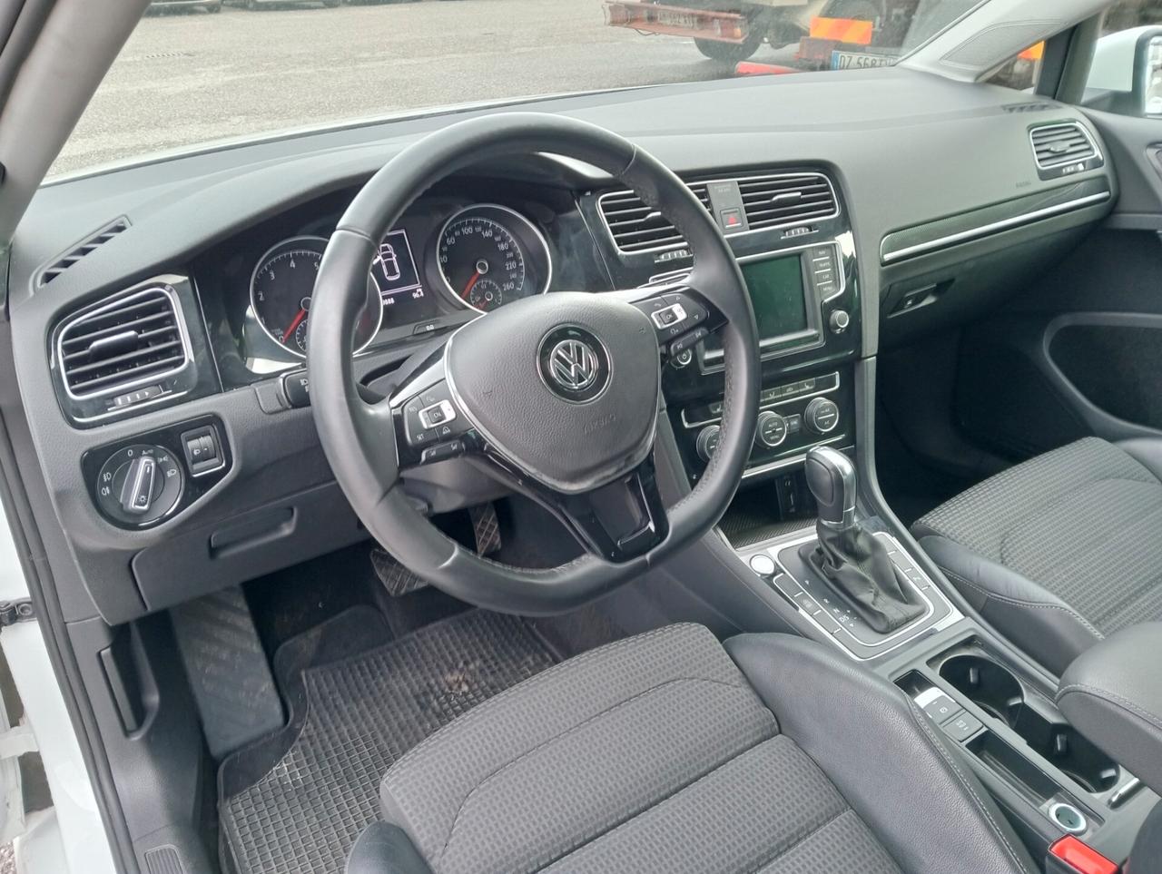 VW Golf 1.4 TSI 150CV DSG 5p. Highline UNIPROPRIETARIO