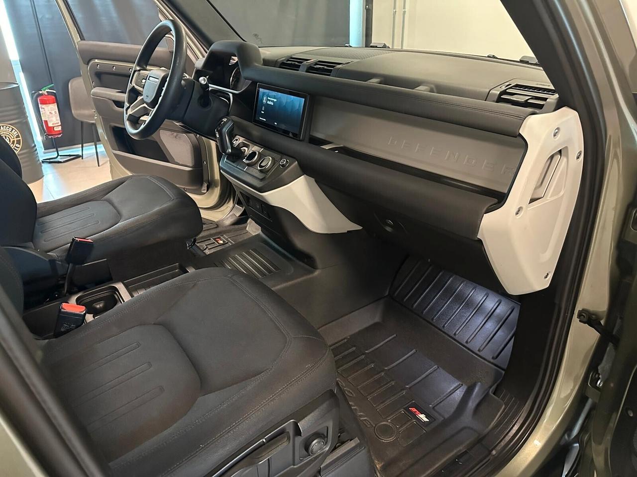 Land Rover Defender 110 3.0D I6 200 CV AWD Auto S AUTOCARRO N1