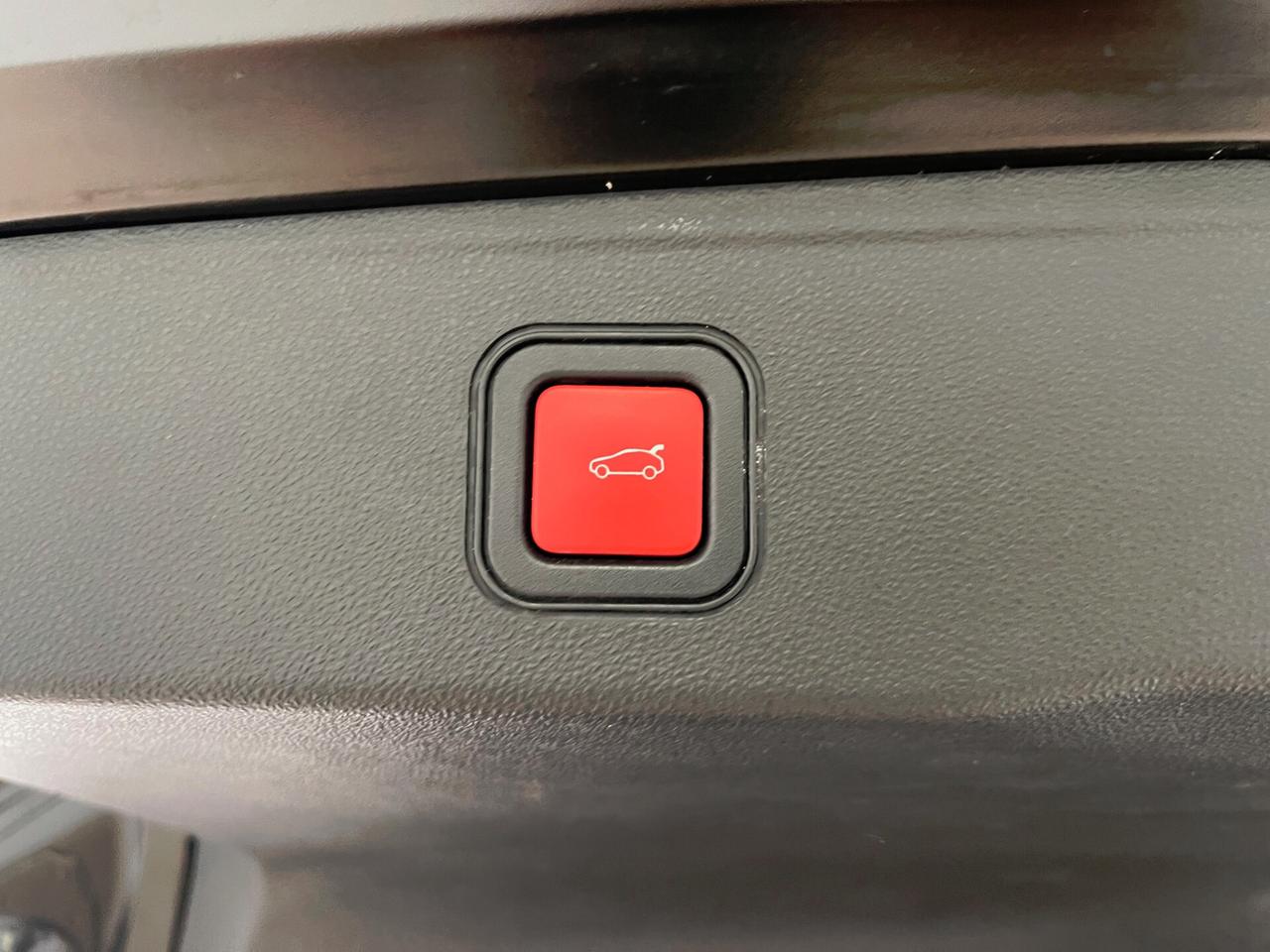 Jeep Avenger 1.2 Turbo 100 CV Summit NO VINCOLO DI FINANZIAMENTO