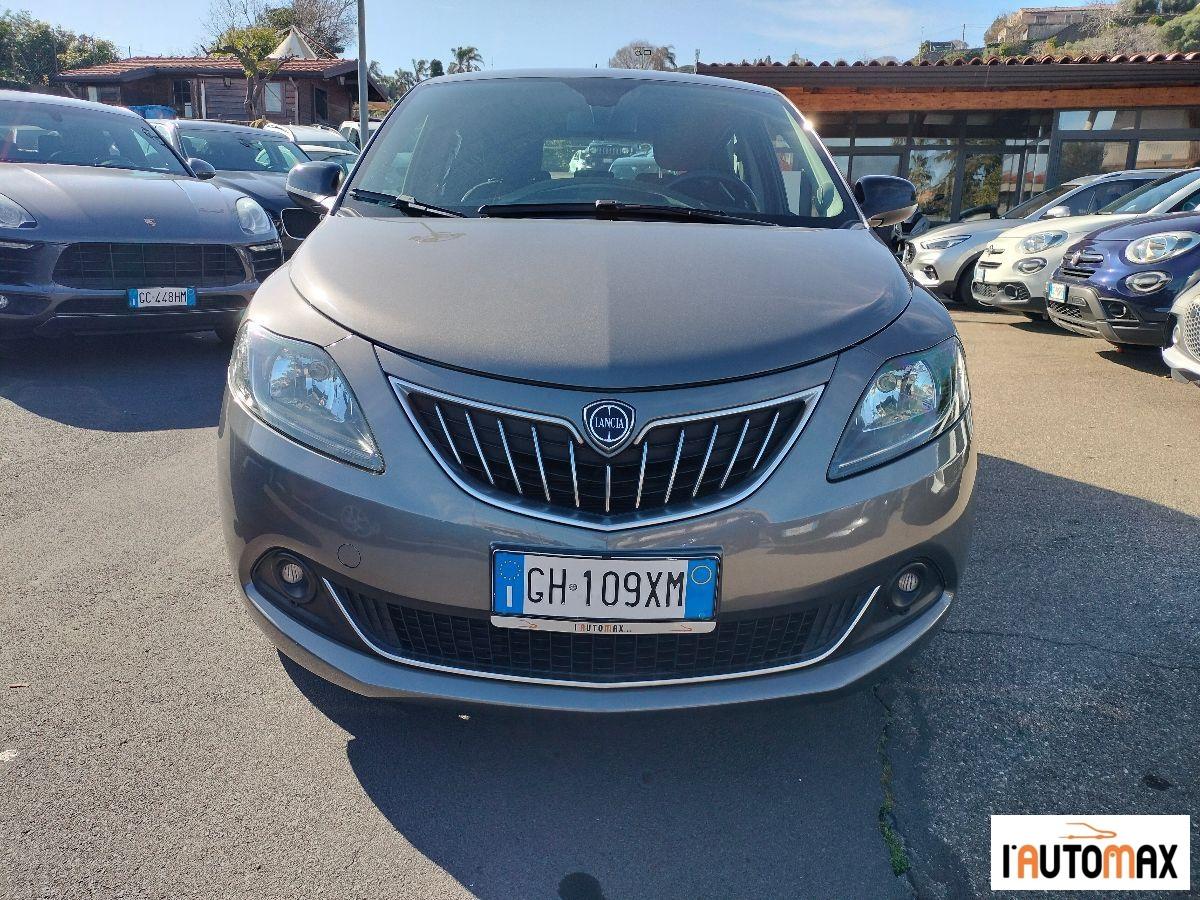 LANCIA - Ypsilon 1.0 firefly hybrid Gold s&s 70cv