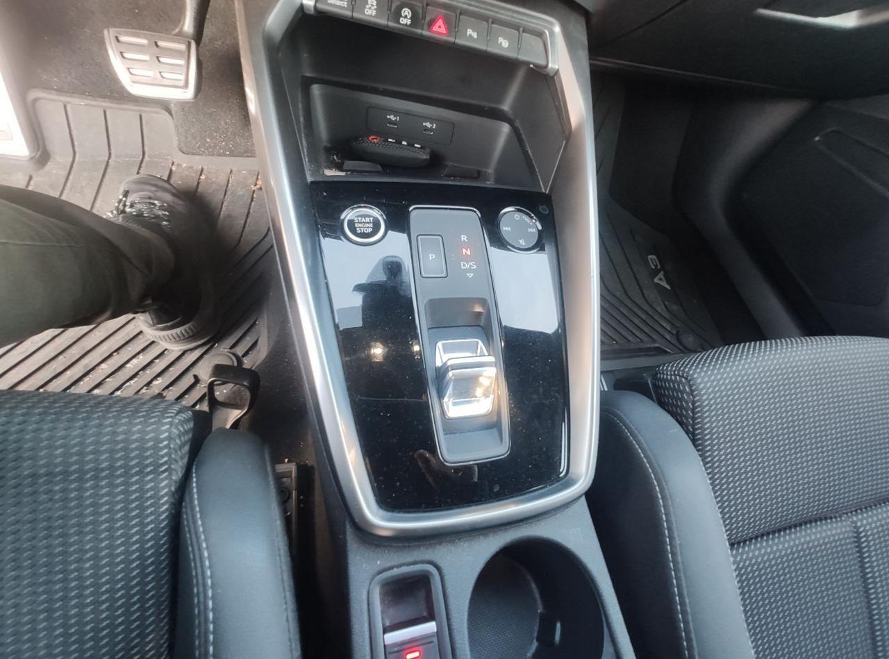 AUDI A3 SPB 35 TFSI mhev S line s-tronic!