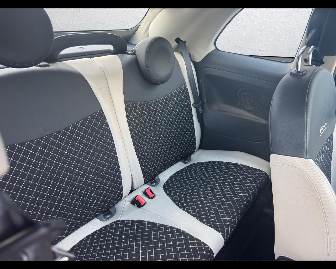 FIAT 500 (2015-2024) - 500 C 1.0 Hybrid Dolcevita