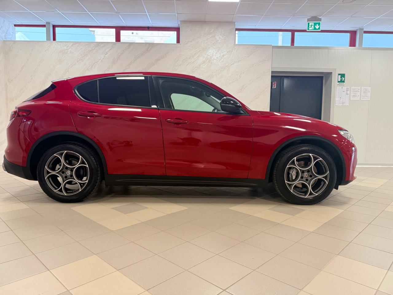 Alfa Romeo Stelvio 2.2 Turbodiesel 160 CV AT8 RWD Sport-Tech