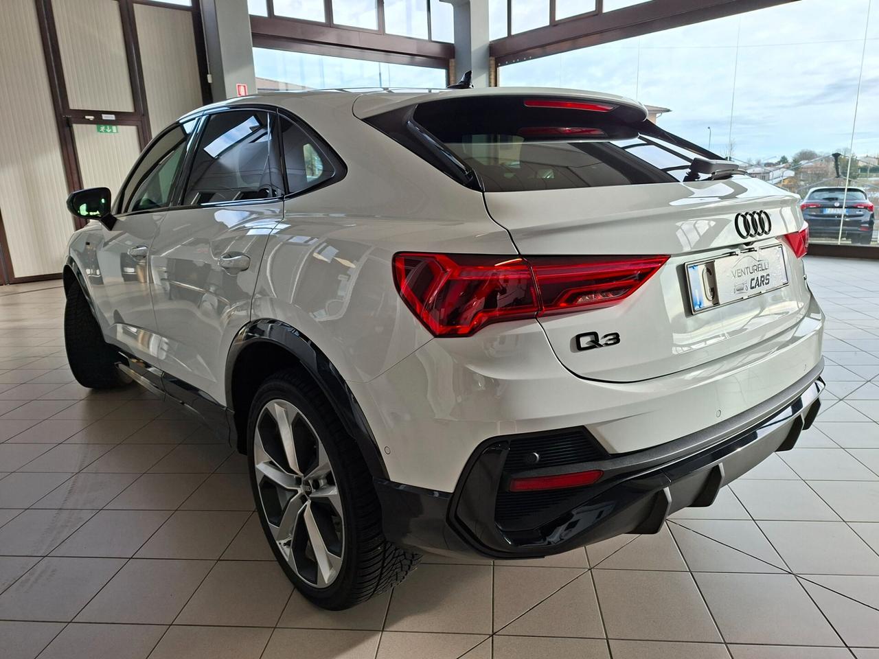 Audi Q3 SPB 40 TDI S tronic quattro edition line