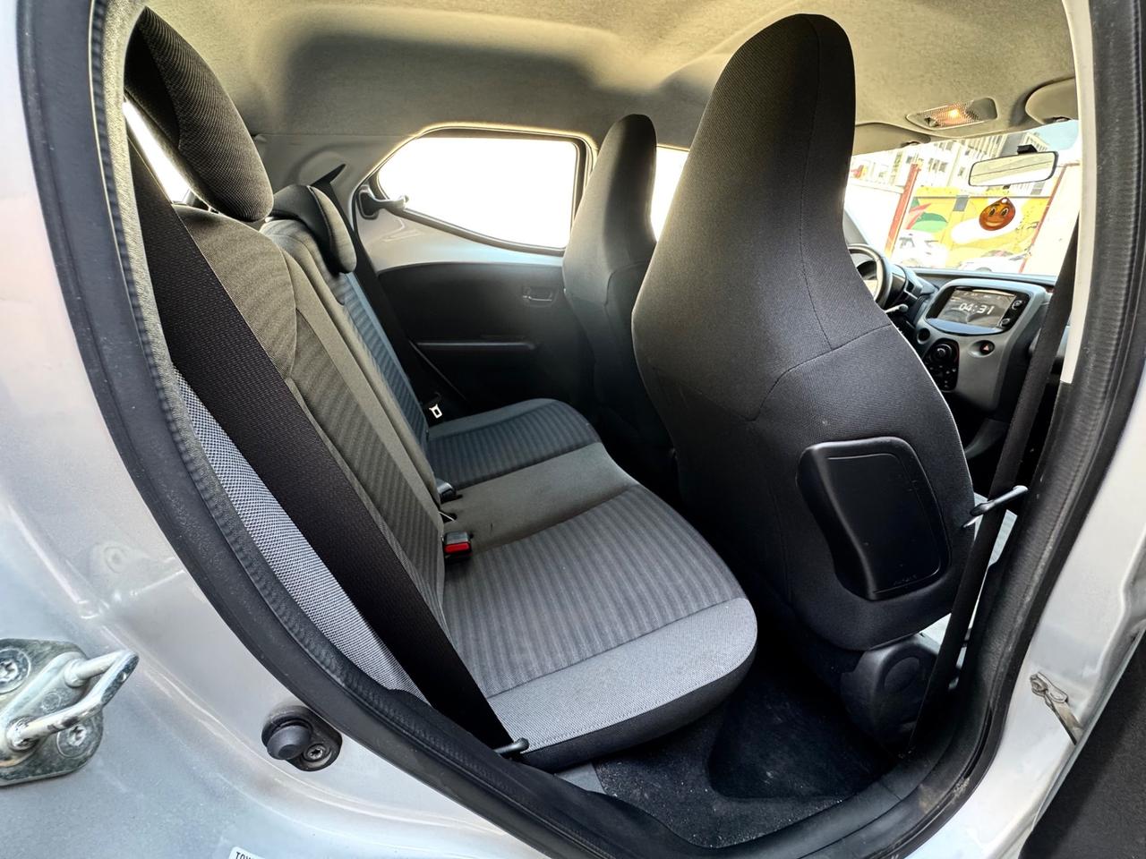 Toyota Aygo 1.0 VVT-i 72 CV 5 porte x-cite