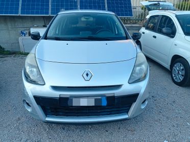 Renault Clio 1.2 16V 5 porte Live! -2011