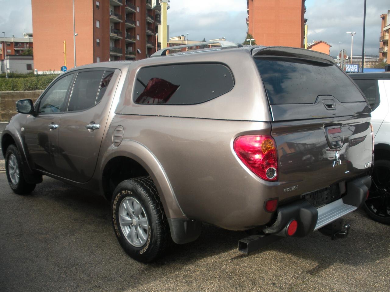 Mitsubishi L200 2.5 DI-D/136CV DC Intense DPF ''HAIR''