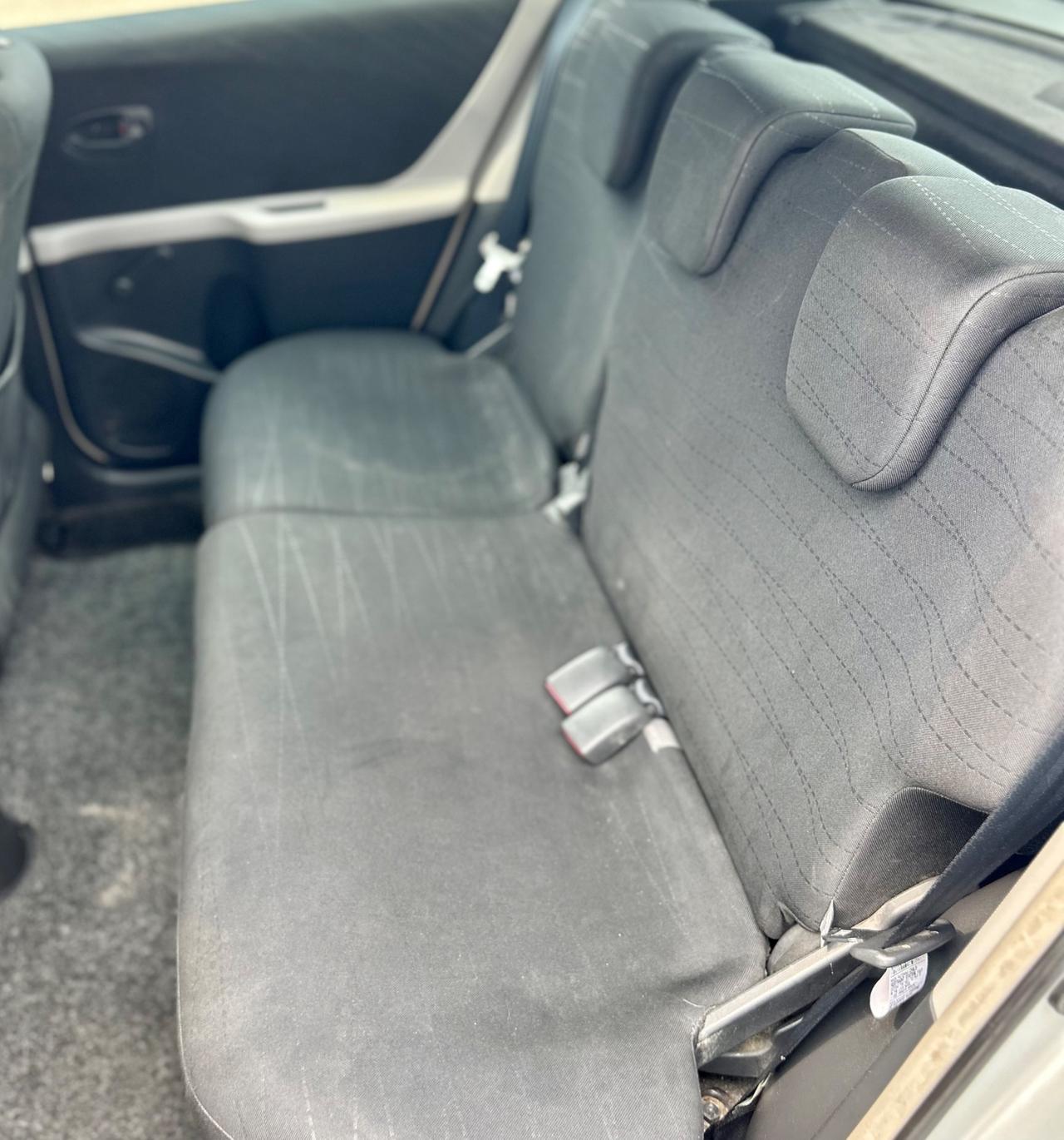 Toyota Yaris 1.3 Benzina 5 porte Neopatentati