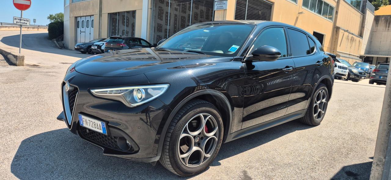 Alfa Romeo Stelvio 2.2 Turbodiesel 210 CV AT8 Q4 Executive