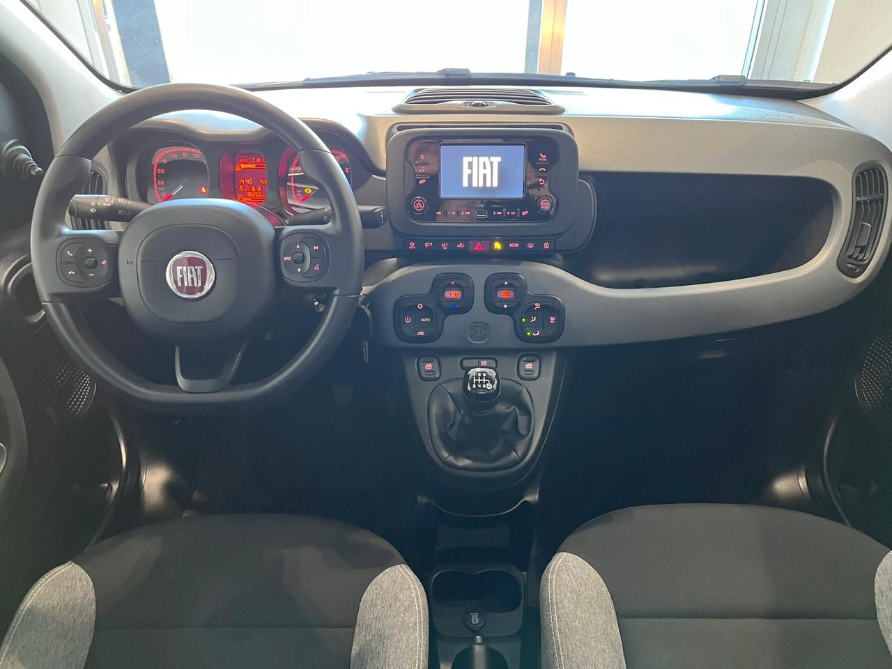 Fiat Panda 1.0 FireFly S&S Hybrid Garmin