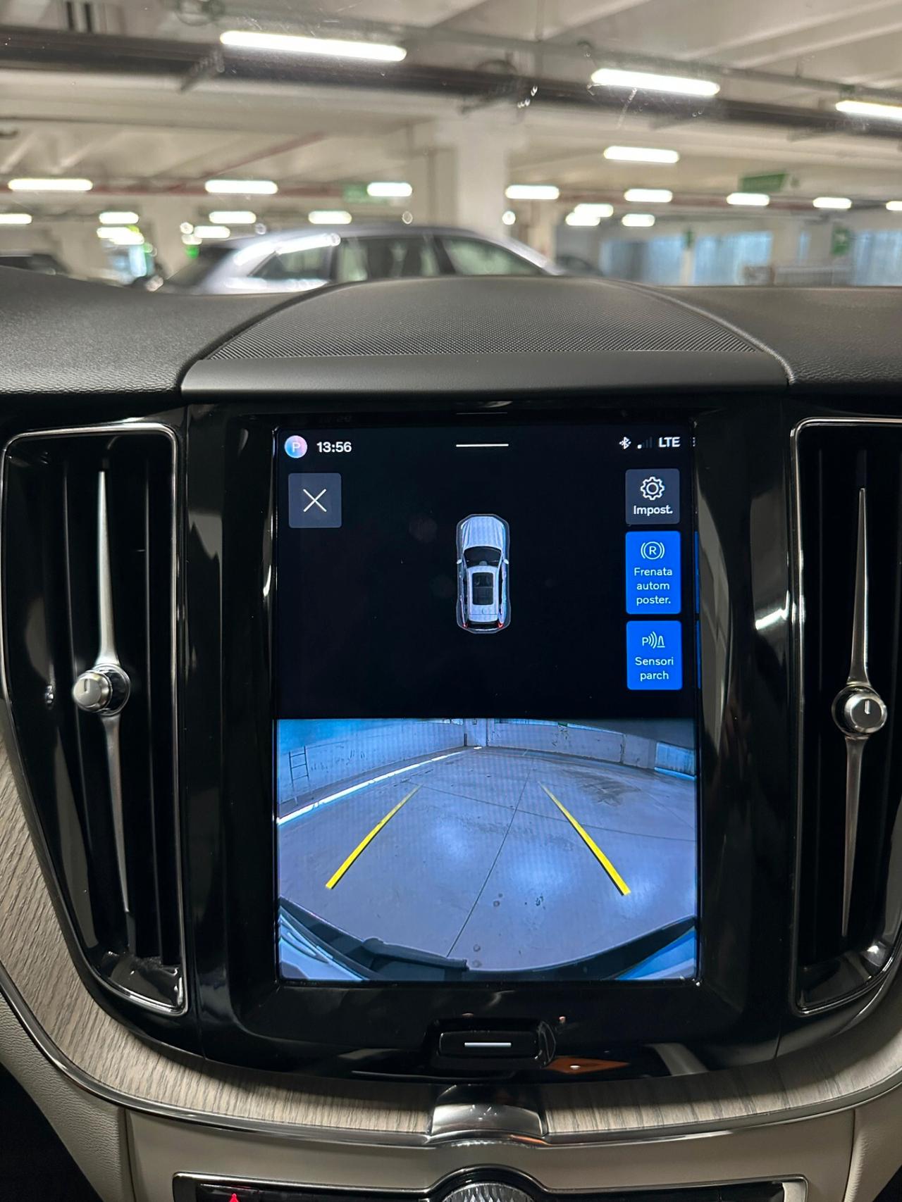 Volvo XC 60 XC60 B4 (d) AWD automatico Plus Bright N1