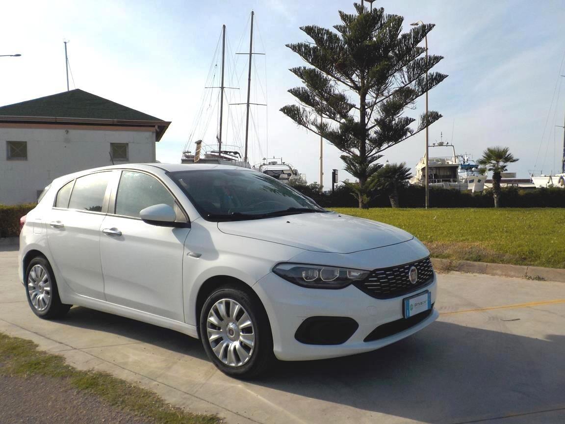 Fiat Tipo 1.3 Mjt S&S 5 porte Easy