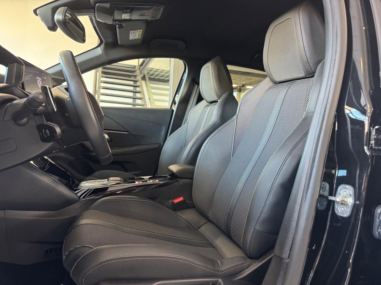 Peugeot 208 GT 1.2 hybrid 110CV e-dcs 6
